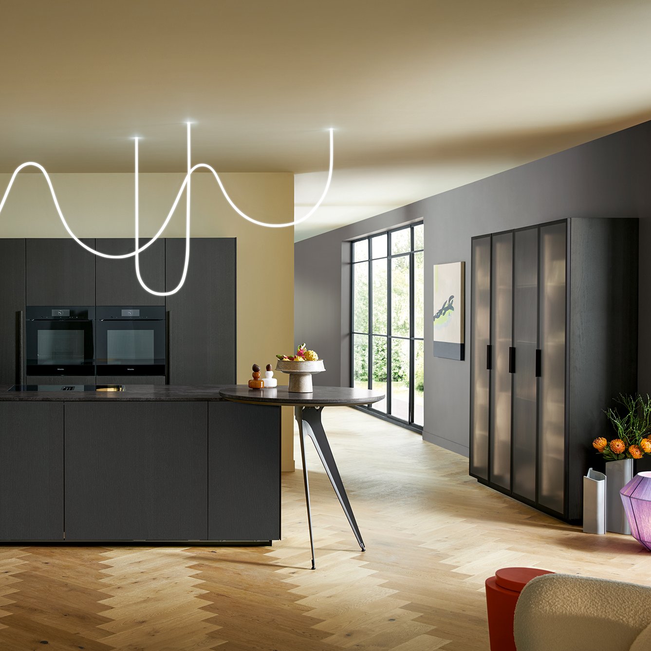 schwarze matte Küche