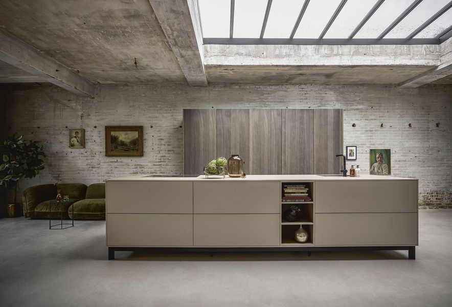 minimalistic kitchen