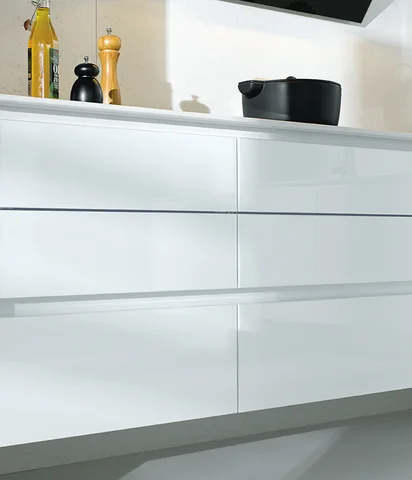 cupboard in white