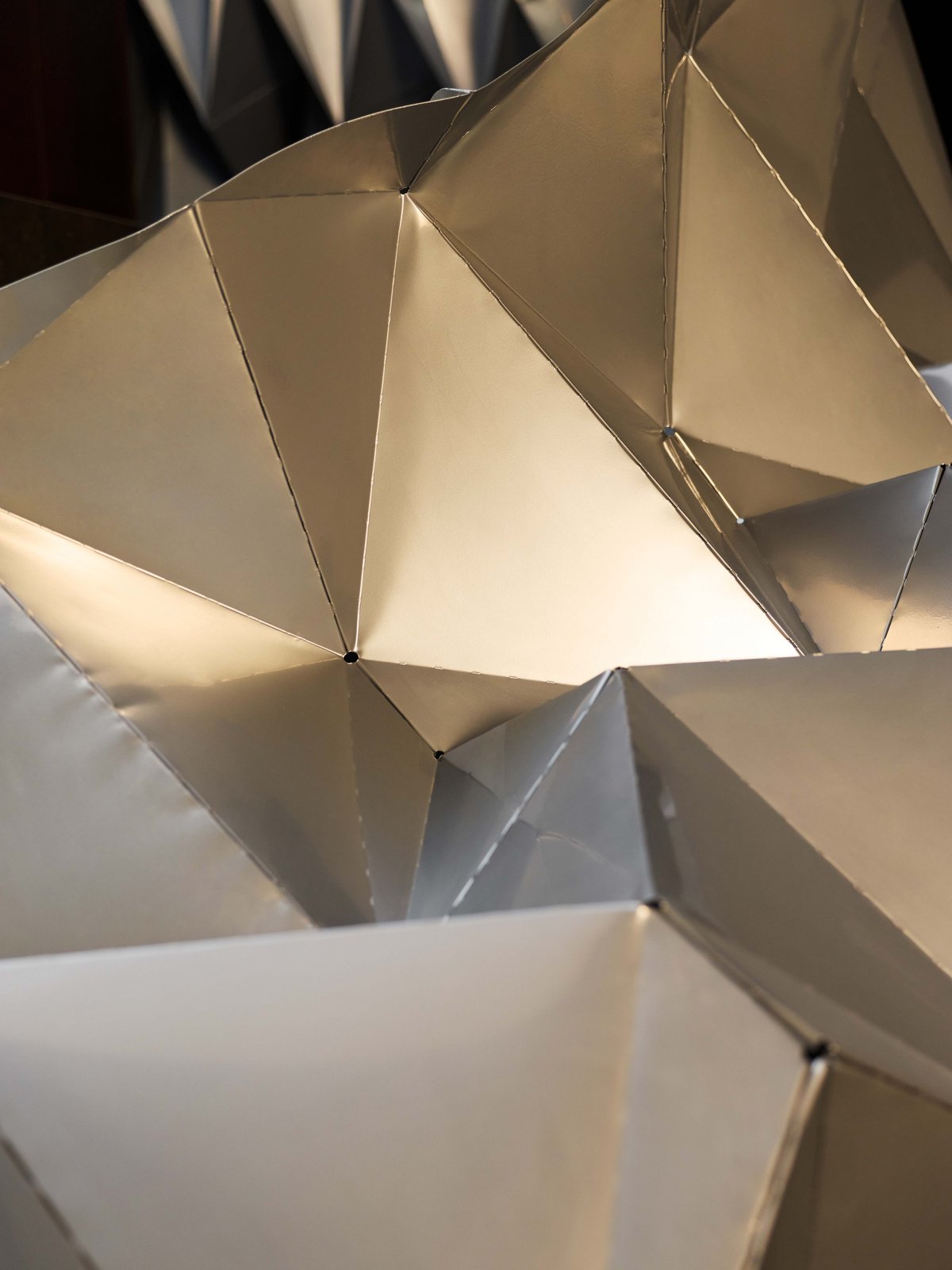 Für das Projekt „UN:FOLD“ wird Aluminium als Material verwendet.