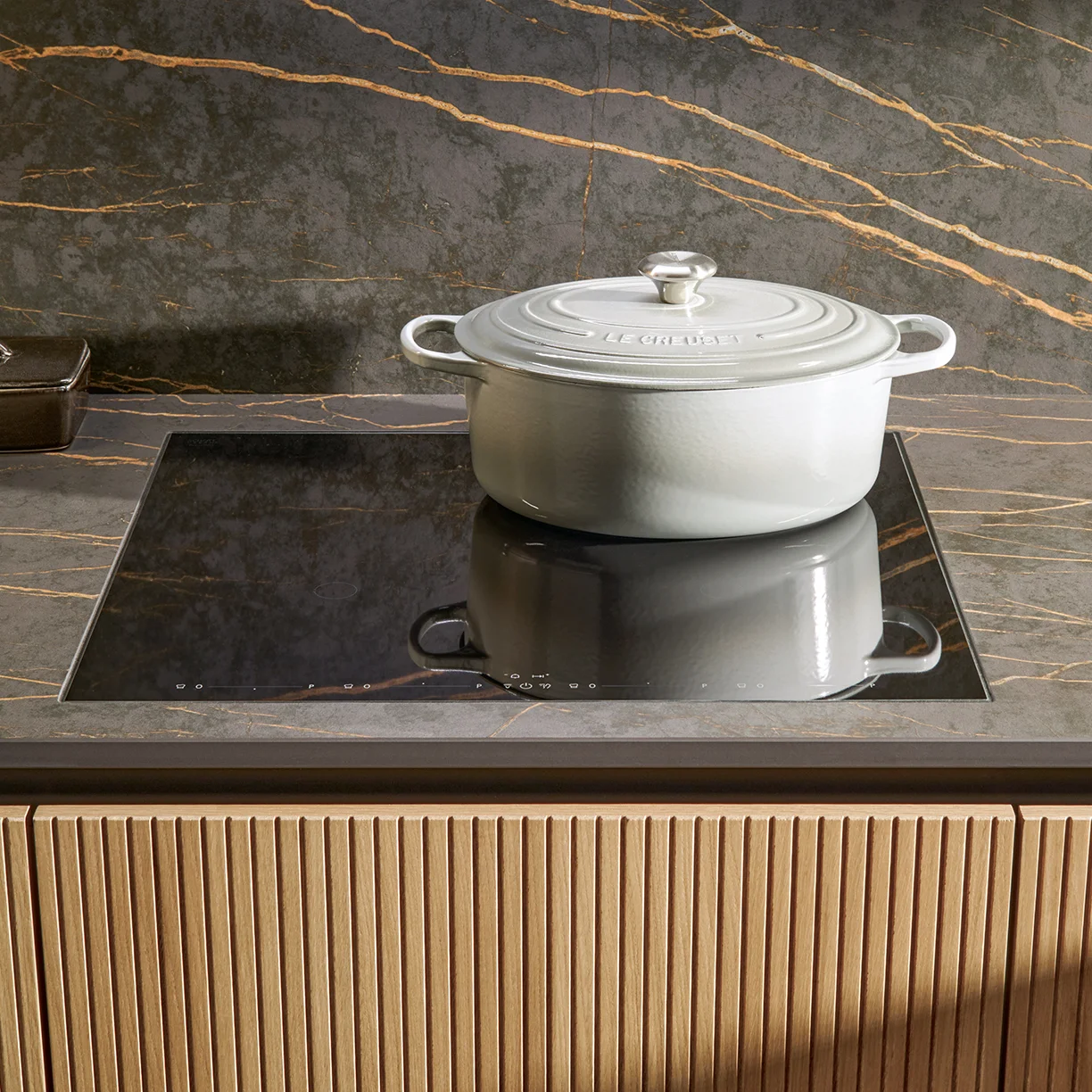cooking station with pots