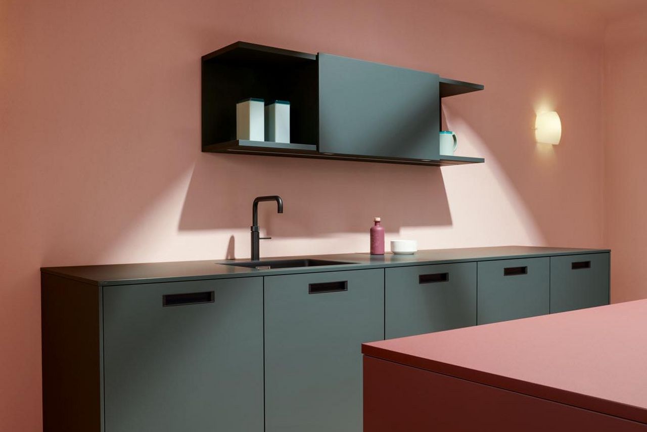 Arbeitsplatte und Oberschrank