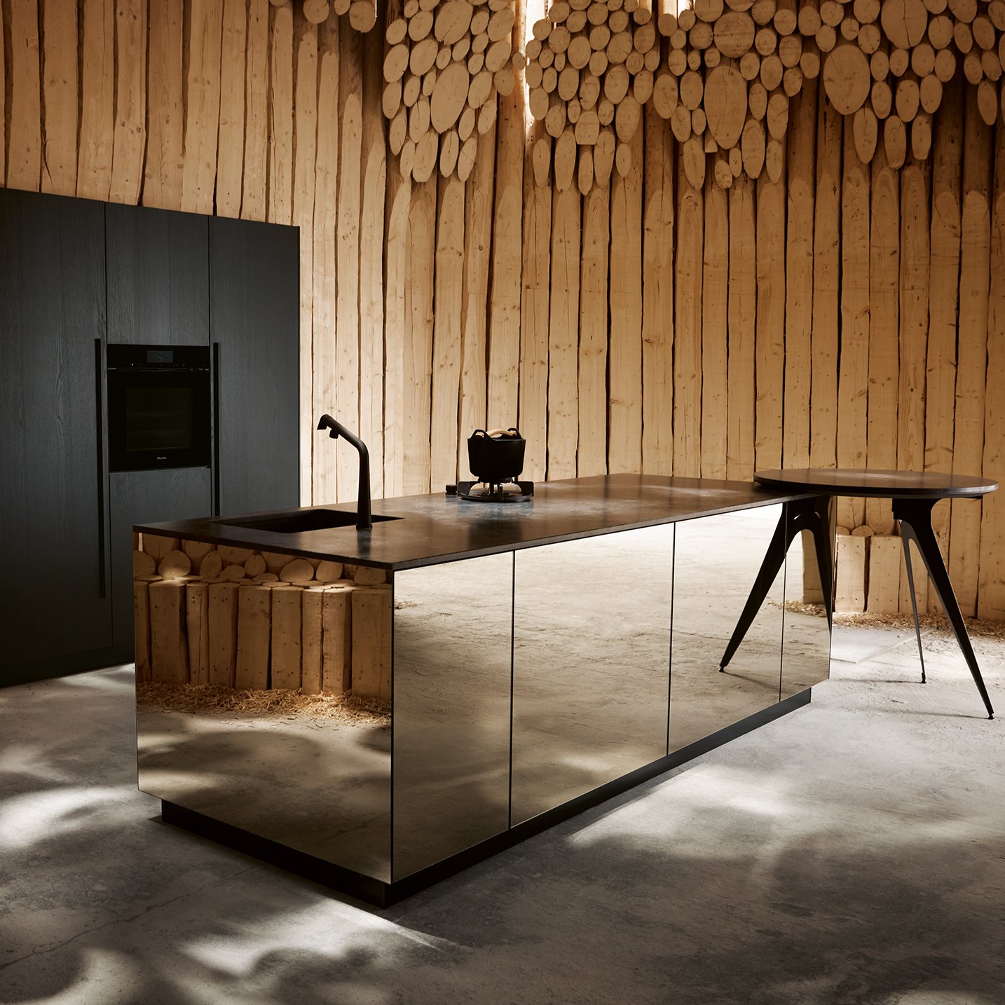 [Translate to English:] the fireplace campaign kitchen