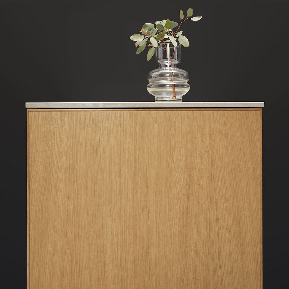 F634 Elegant natural oak