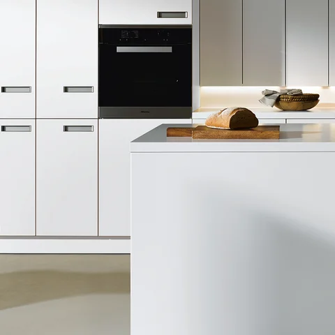 white kitchen island and worktop
